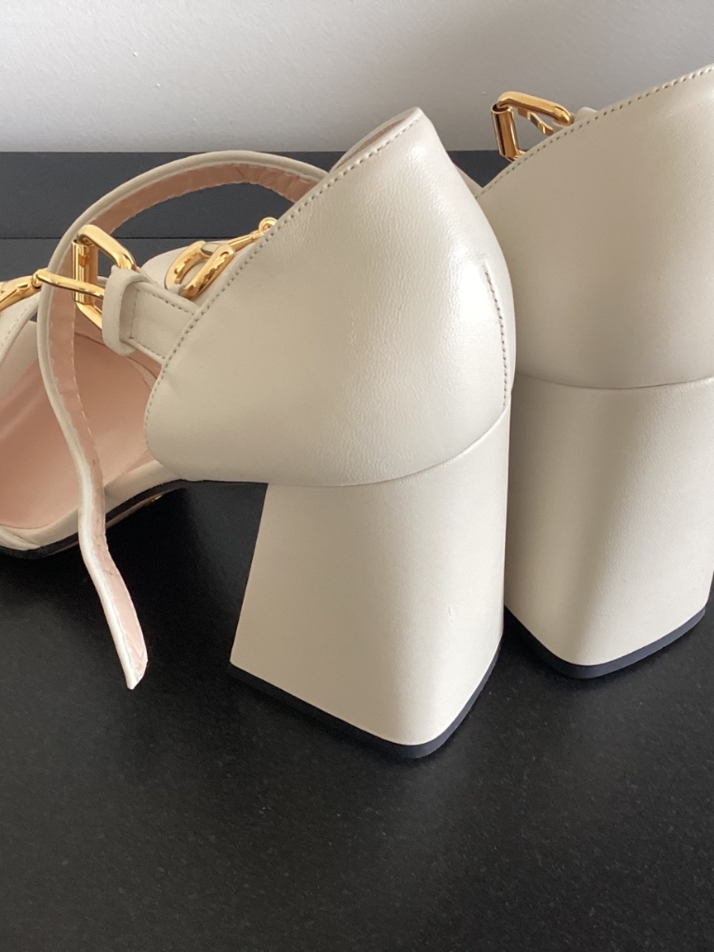 Gucci Horsebit Sandals - Picture 4 of 6